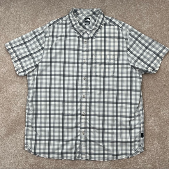 North Face Shirt Adult 2XL Gray Plaid Button Up Short Sleeve Casual Outdoor Men - Picture 1 of 15